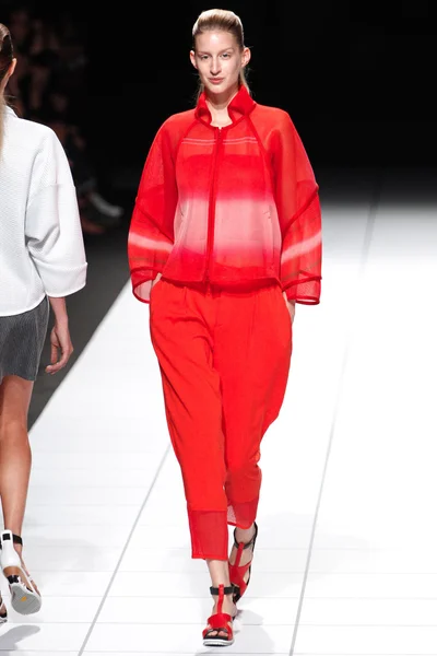 Look 26